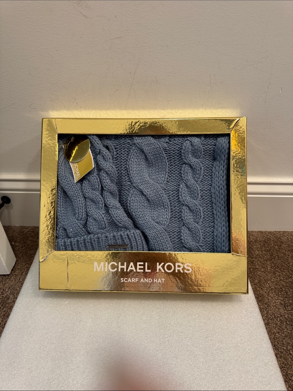 Michael Kors Light Blue Cable-Knit Scarf and Hat Set NIB